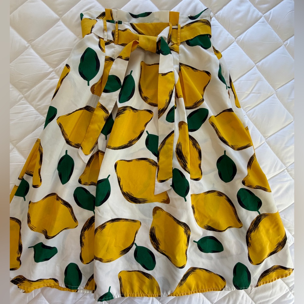 Her Destiny Midi Skirt Lemon print yellow green full fit and flare size L - Picture 10 of 12